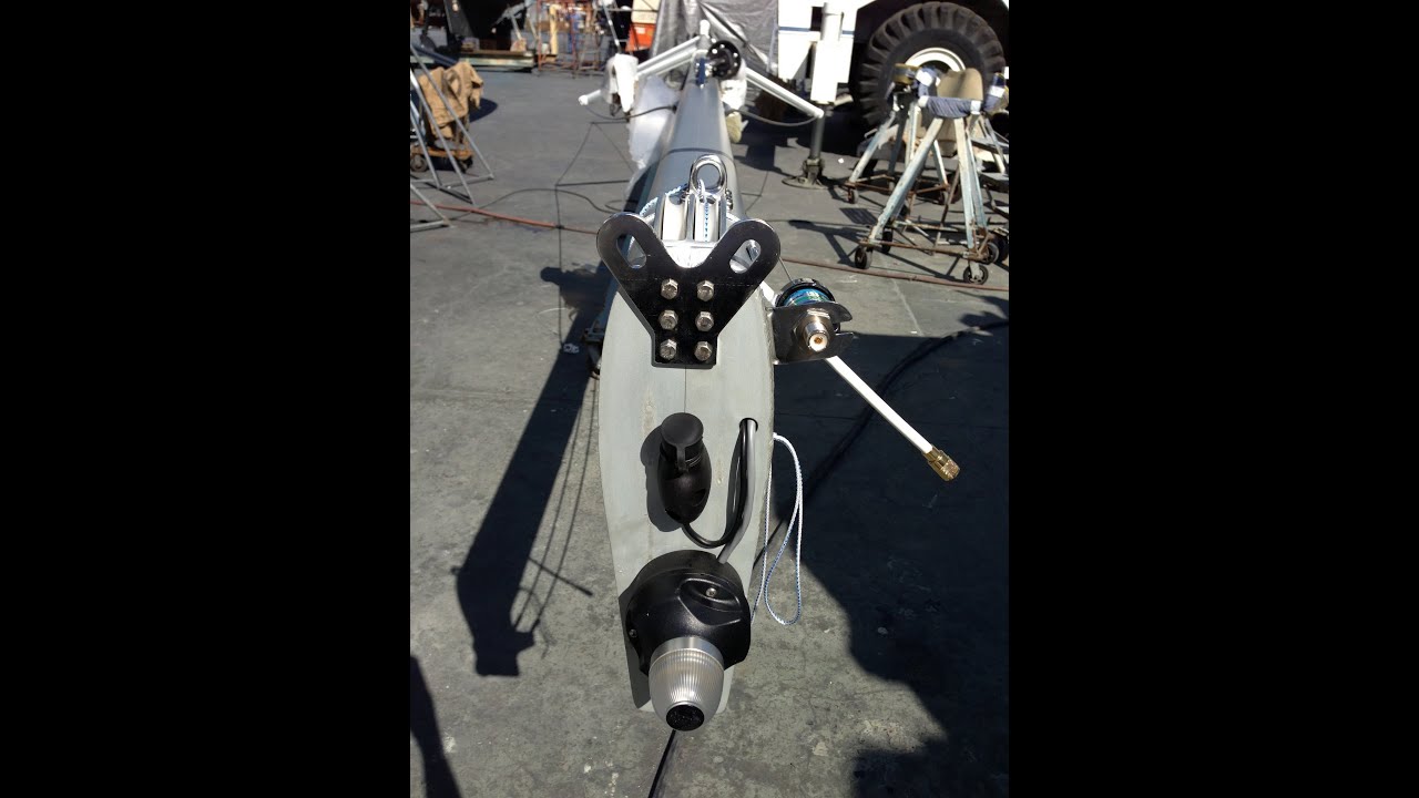 Jeanneau 41ds Mast prior to Stepping & Commissioning By: Ian Van Tuyl