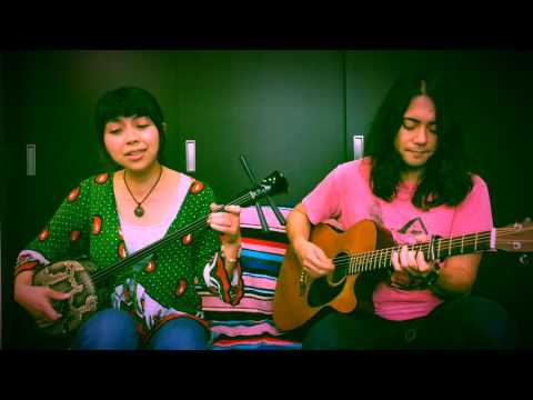 一青窈 『ハナミズキ』三線・ギター弾き語り by emikutu