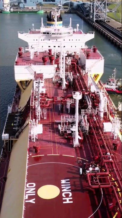 LNG tanker with #drone 😍 #shorts #djidrone #dji #ships #viral #trending #merchantnavy #shipspotting