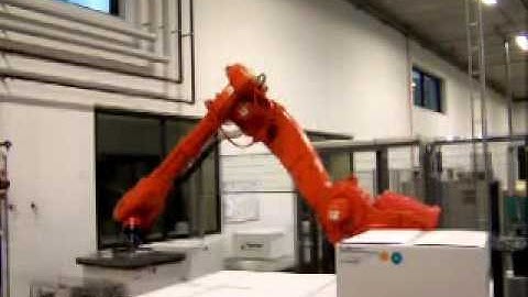 Palletizing Robot - EGATEC A/S