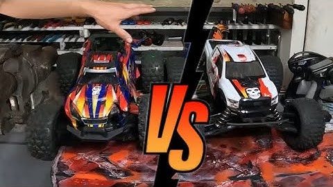 Traxxas Maxx VS Tekno MT 410