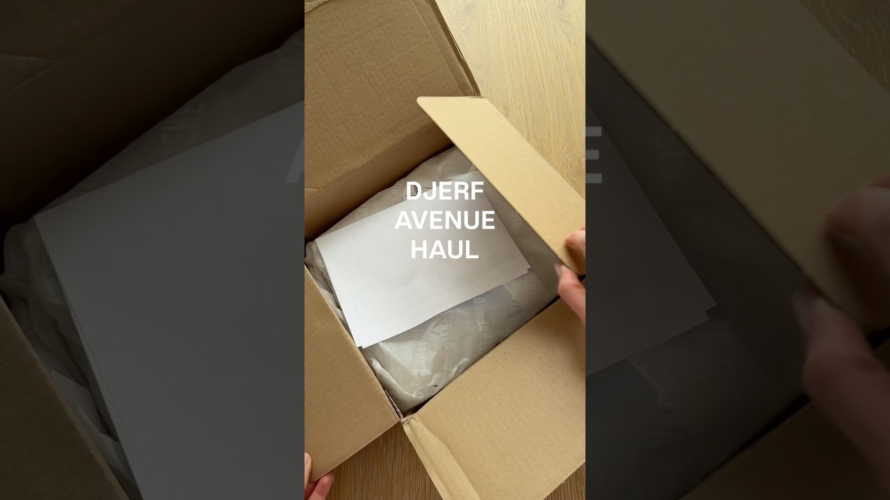 Summer essentials🤍🐚 #youtubeshorts #shorts #djerfavenue #unboxing #summerhaul #cleangirlaesthetic