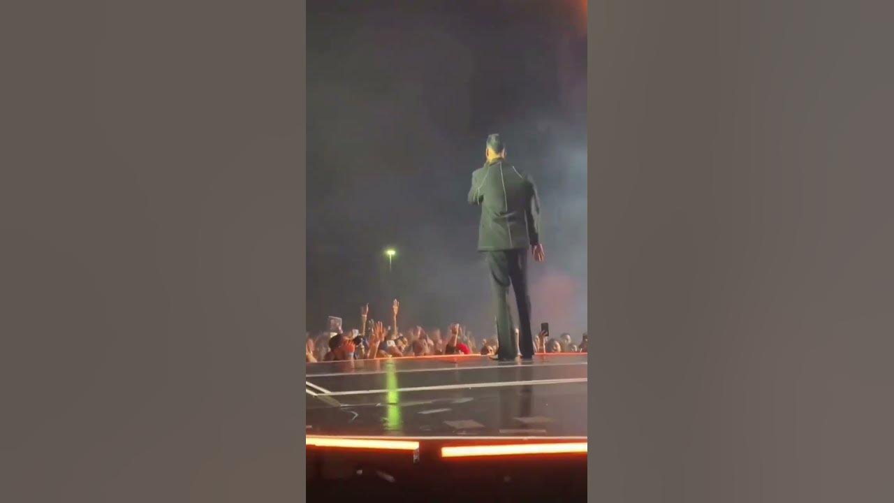 Romeo Santos En Vivo Eres Mía 🔥🔥🔥🔥