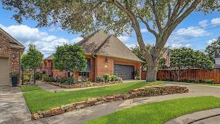 22 Red Oak Ct, Lake Jackson, TX
