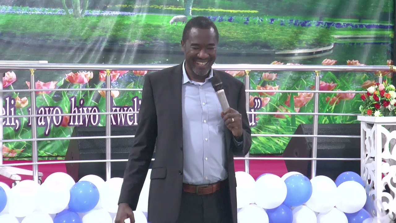 KABLA YA MAMBO YOTE MUNGU KWANZA