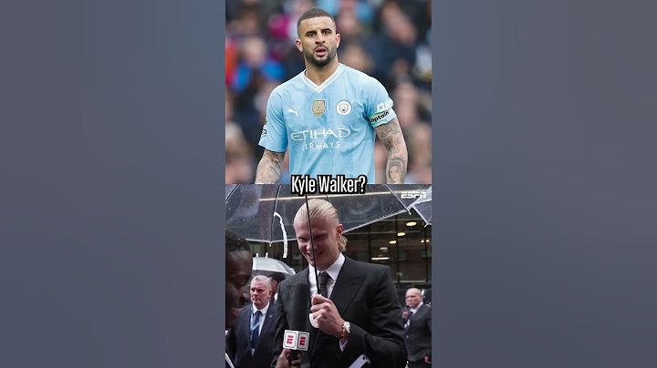 Erling Haaland uses one word to describe his Manchester City teammates 😅 #shorts