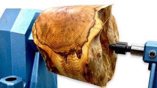 Woodturning  The Grain Inside This Wood Shocked Me !