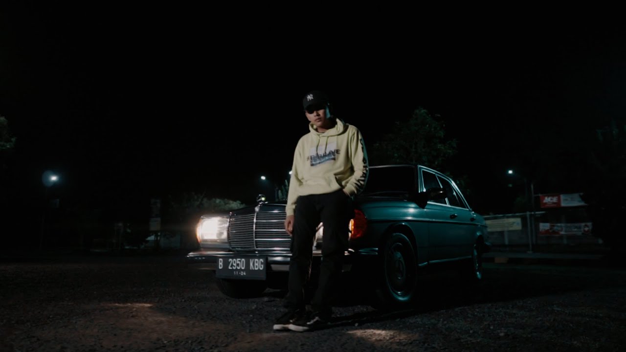 Ozflow - Bounce Back ft. Chris Lucker (Official Music Video)