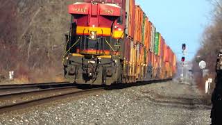 KCS DPU Alright on CP Stack Train. Big CSX Train Rumbles By at High Speed NS Van Train + More Trains