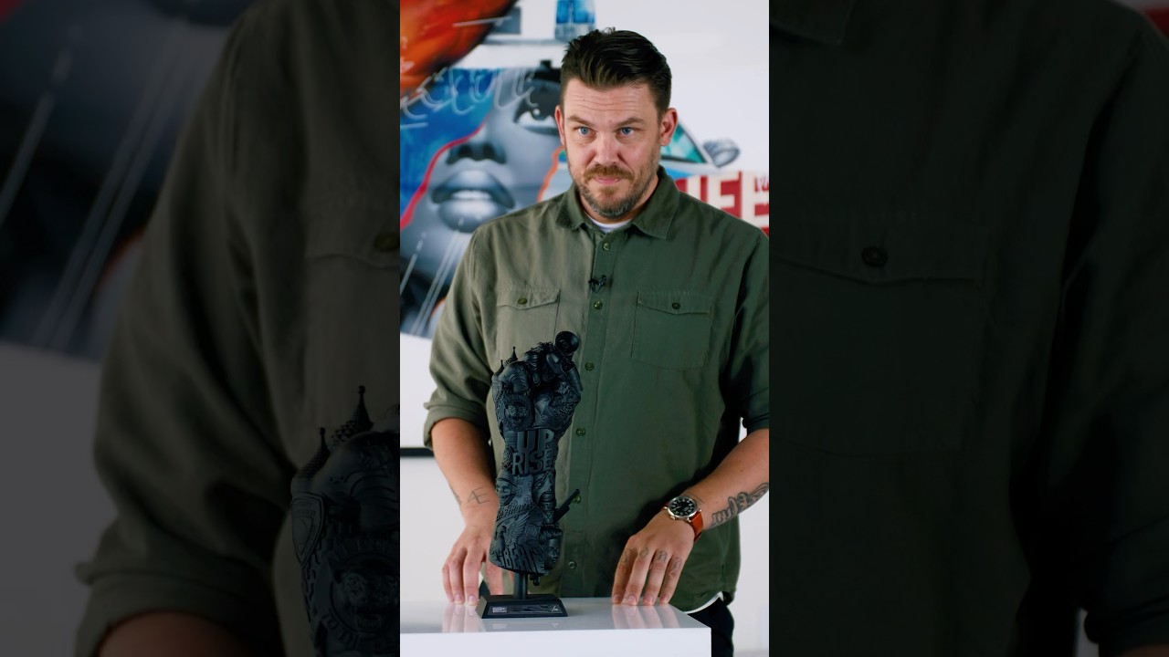 Sideshow x Tristan Eaton Collaboration | Uprise Fist Statue