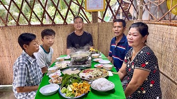 Lẩu Cua Đồng Hải Sản Vui Mừng Gia Đình Nhận Được Sự Tài Trợ Lớn Của Chị Mandy Ở Mỹ Tài Trở /at6n