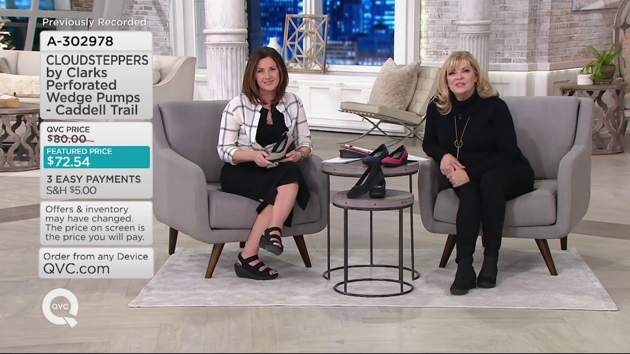 clarks women's caddell trail platform