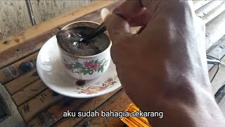Story WA Bahagianya Ngopi