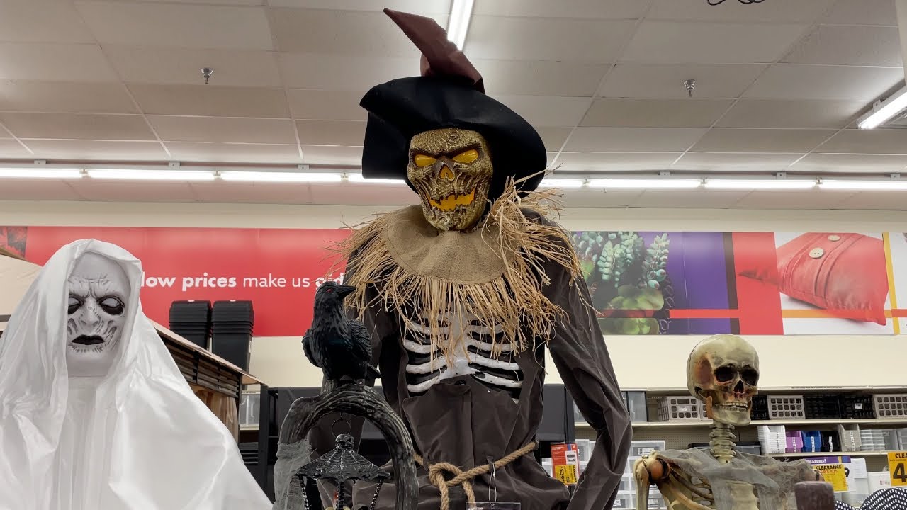 Firelight Scarecrow (8.5FT Animated Scarecrow™) 2023 Animatronic In