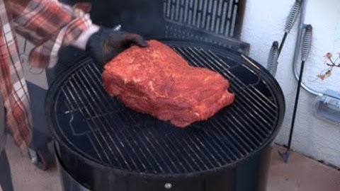 How to Smoke Pork Butt on the Weber Smokey Mountain