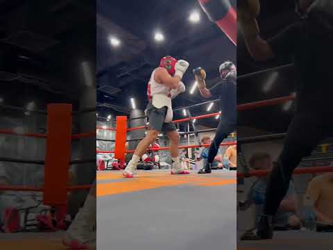 видео: Жесточайший нокаут. Спарринг с боксером.