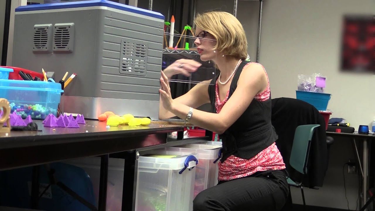 MyStemKits.com Partners with the Dremel Idea Builder glueing