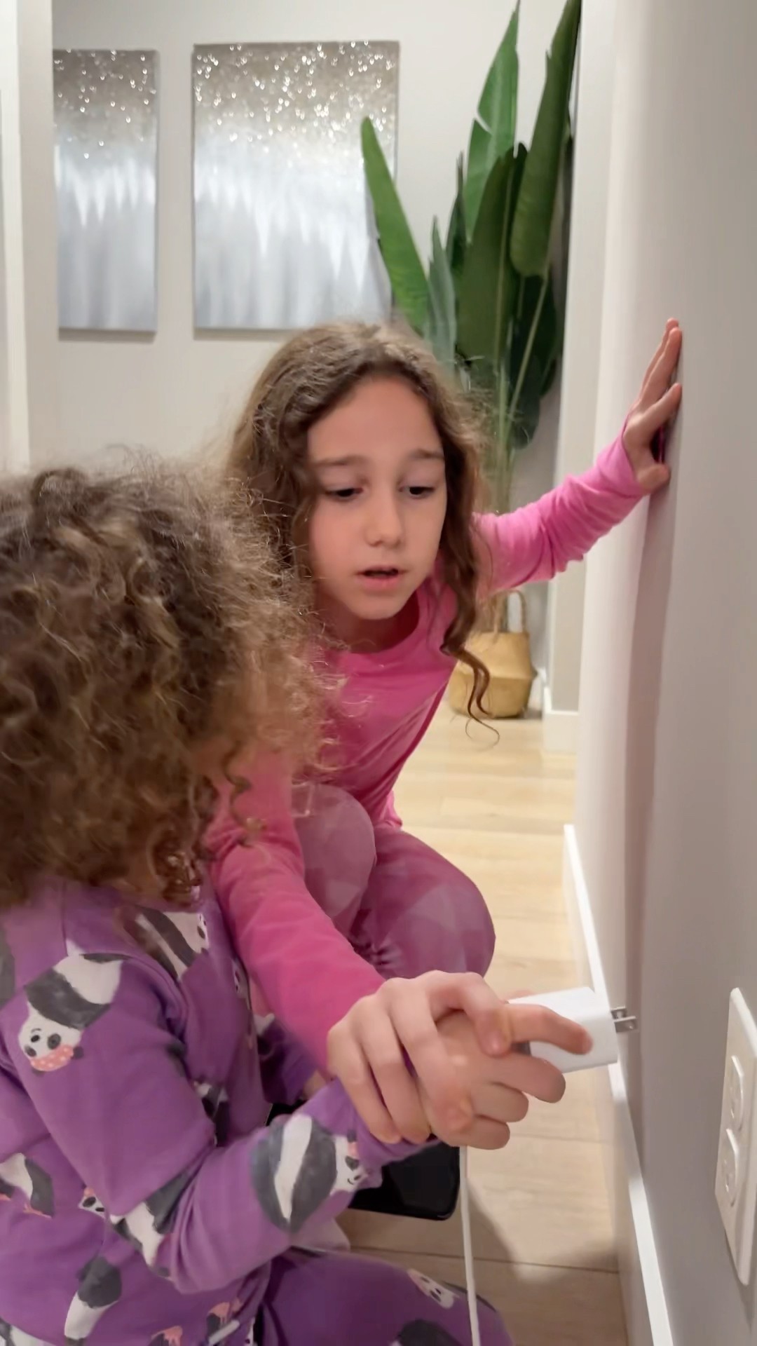 The good sister-Sierra protects Rhia from danger and teaches her to ask others for help