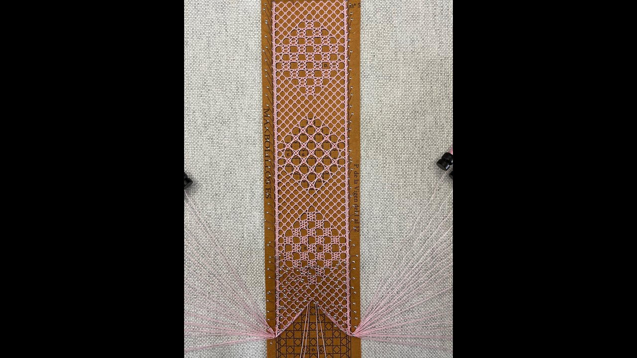 Curso Torchón - Punto de la Virgen Nº 11 - 27