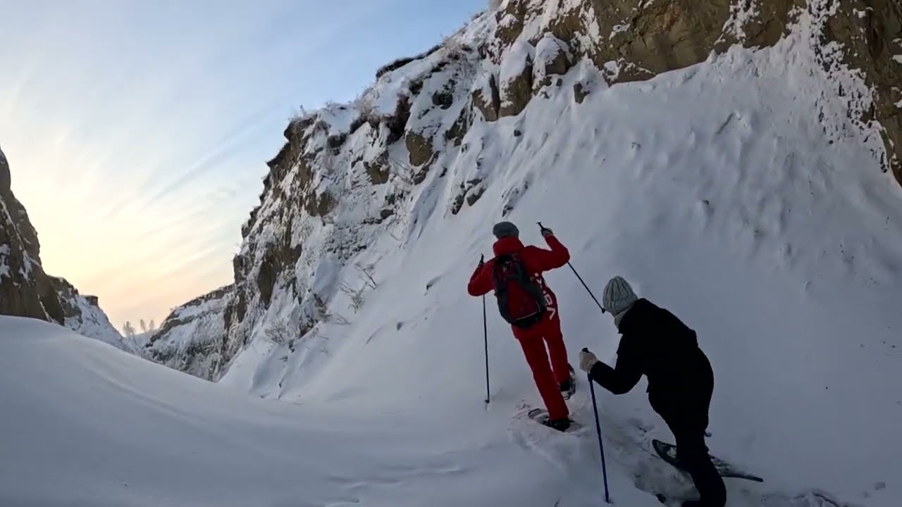 ТУРИСТЫ ОКАЗАЛИСЬ В СИБИРСКОМ КАНЬОНЕ