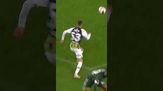 İrfan Can Kahveci Sebastian Szymanski Edin Dzeko Çe