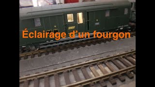 On Éclaire Un Fourgon