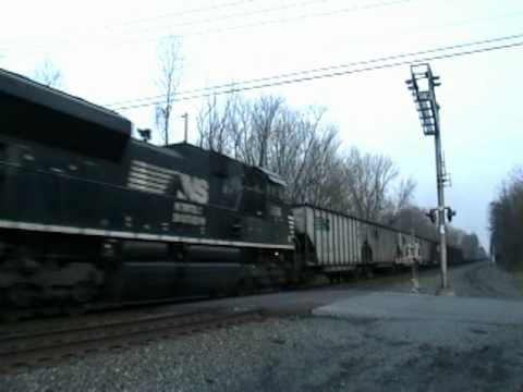 Norfolk Southern 507 Thundering Through Douglassvi...