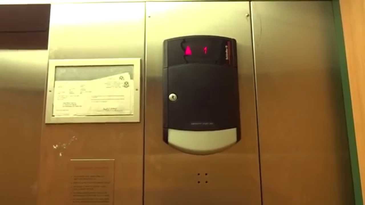 Schindler HT 321A Hydraulic Elevator @ Atrium Offices, New London, CT ...