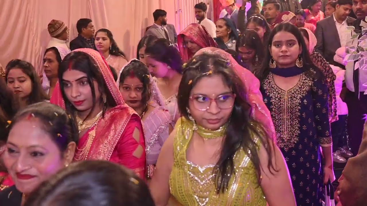 O Womeniya In Baarat #wedding #weddingphotography #fcpx #weddingday #mahistudio