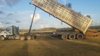 Hauling Trees with the Dump Trailer by Johnny Waters 77 views 1 year ago 1 minute, 39 seconds