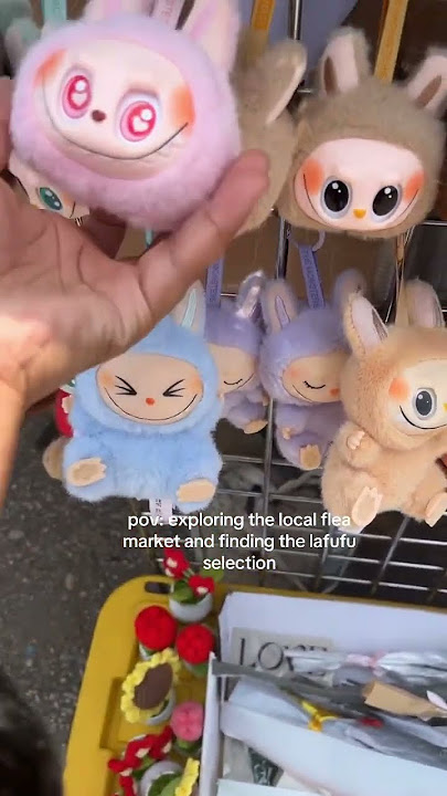 lafufus at the local flea market #lafufu #labubumacarons #fleamarket #kawaiistuff
