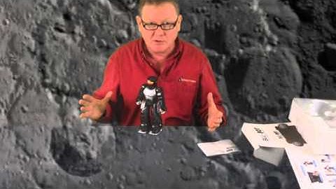 Unboxing A Silverlit BLU-BOT Bluetooth Robot - Part 2