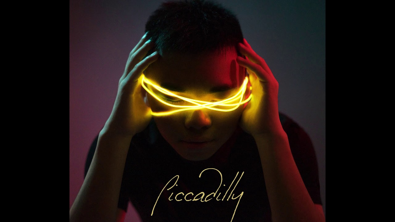 YouTubeでPiccadilly (Official Audio)を視聴 YouTubeでPiccadilly (Official Audio)を視聴