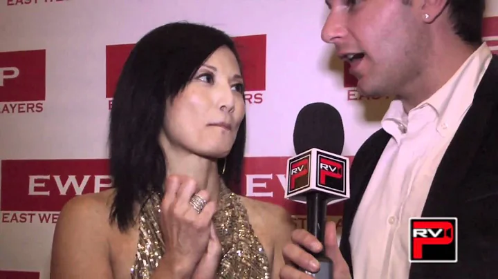 Tamlyn Tomita roots for Ralph Macchio on DWTS at 4...