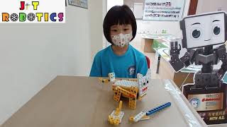 Robotis Foundation 1 Tan Wei Tungs Project - Catty Robot