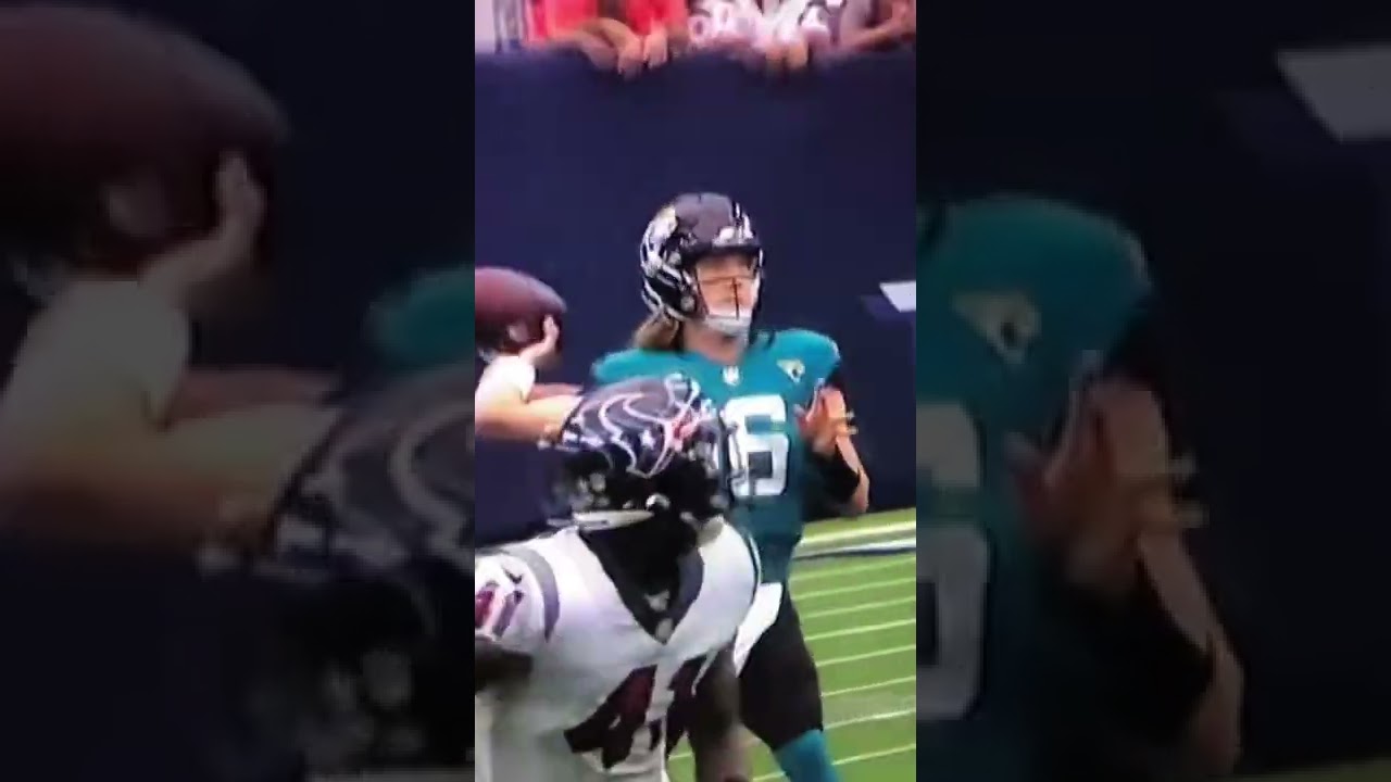 Jacksonville jaguars just signed another quarterback to replace Trevor Lawrence.