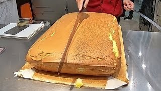 Giant Castella Cake(現烤蛋糕) - Taiwanese Street Food