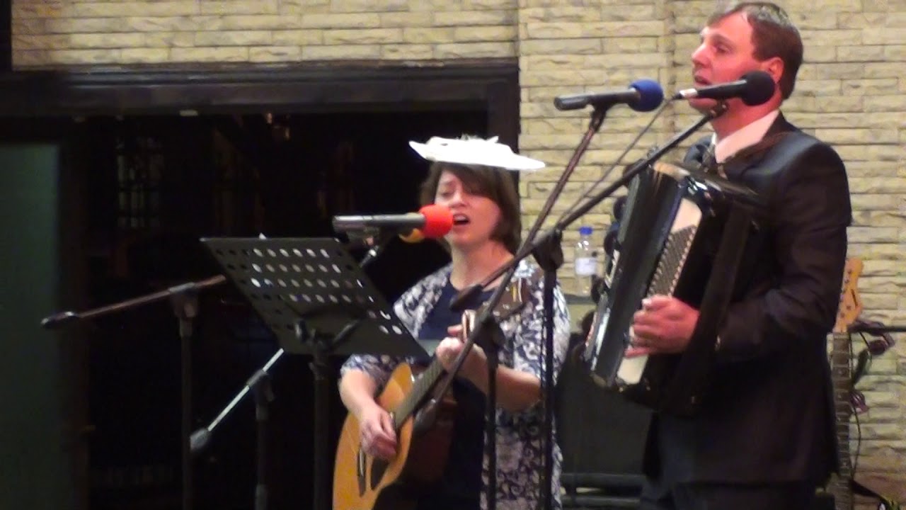 Pinkster Herlewing met sy Nuwe versie, Lede in Christus  2018 Dankie aan Jaun Du Preez op baskitaar