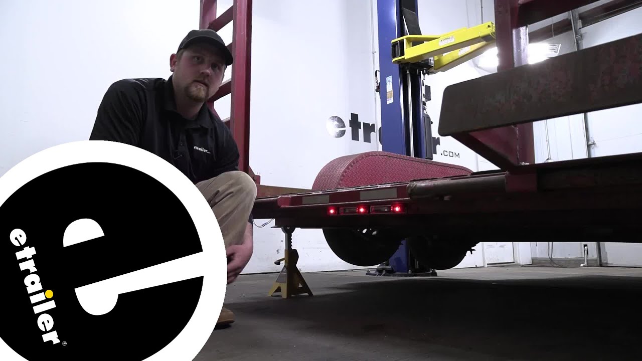 etrailer | Ultimate Overview of the Identification Light Bar for Trailers over 80" Wide