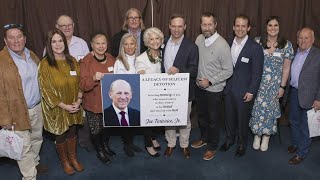 Gift of Life presents award honoring Jason s Deli s late founder to American Valve Hydrant pres