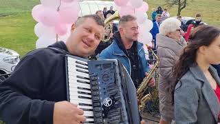 Wykupiny 🤣 Szalony przegrał 200 butelek wódki z Ciocią❤️❤️🥁🎻🎺 Jak pić to że szklanki 🤣HIT