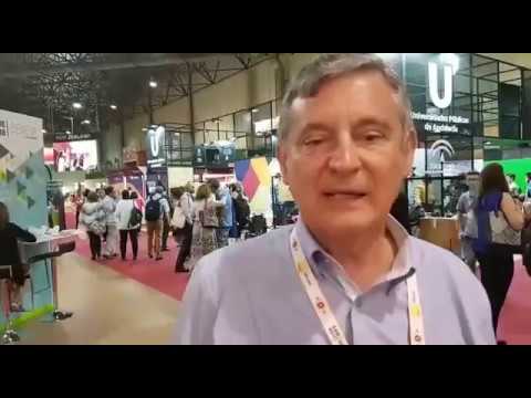 nacional b El rector Daniel Pizzi en la feria de educación superior de la EAIE, en Sevilla.