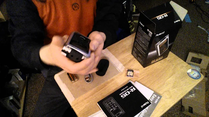 Unboxing The Of  R-05 Roland WAV/MP3 Recoder#