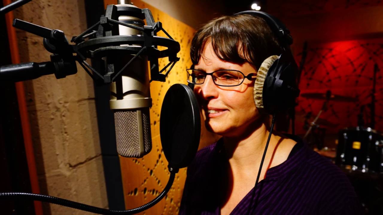 Bloesem  -  "When I look down" - Singaweek zangstage