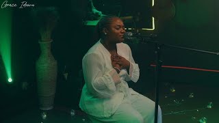 Grace Idowu - Holy Place (Acoustic Version)