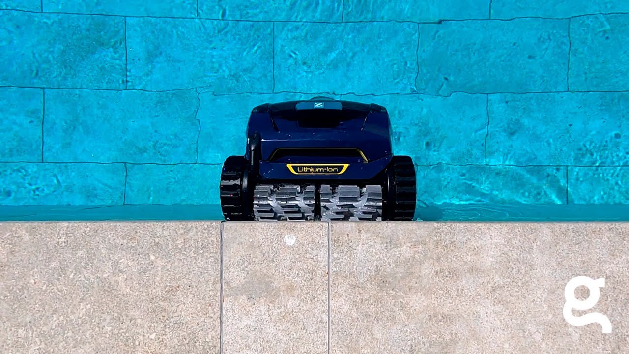 Robot piscine sans fil Freerider RF 5400 IQ - desjoyaux messancy