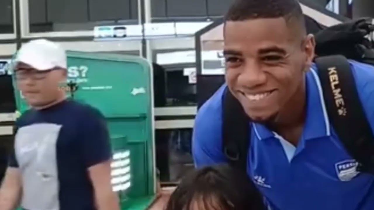 Kepulangan para pemain Persib dari surabaya,Trmakasih sudah berjuang #persib #persibbandung #viking 