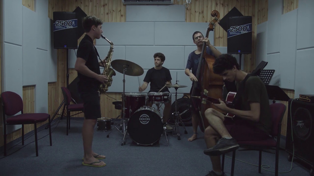 Airegin - Miki Ben-Zvi