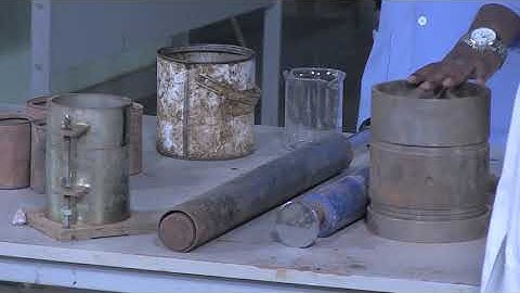 Rwanda Polytechnic - Road Construction - Level 5 - Performing the Proctor Test - 1 of 4