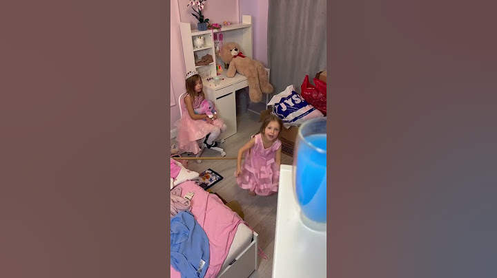 Cinderella teaches the cat 🐈